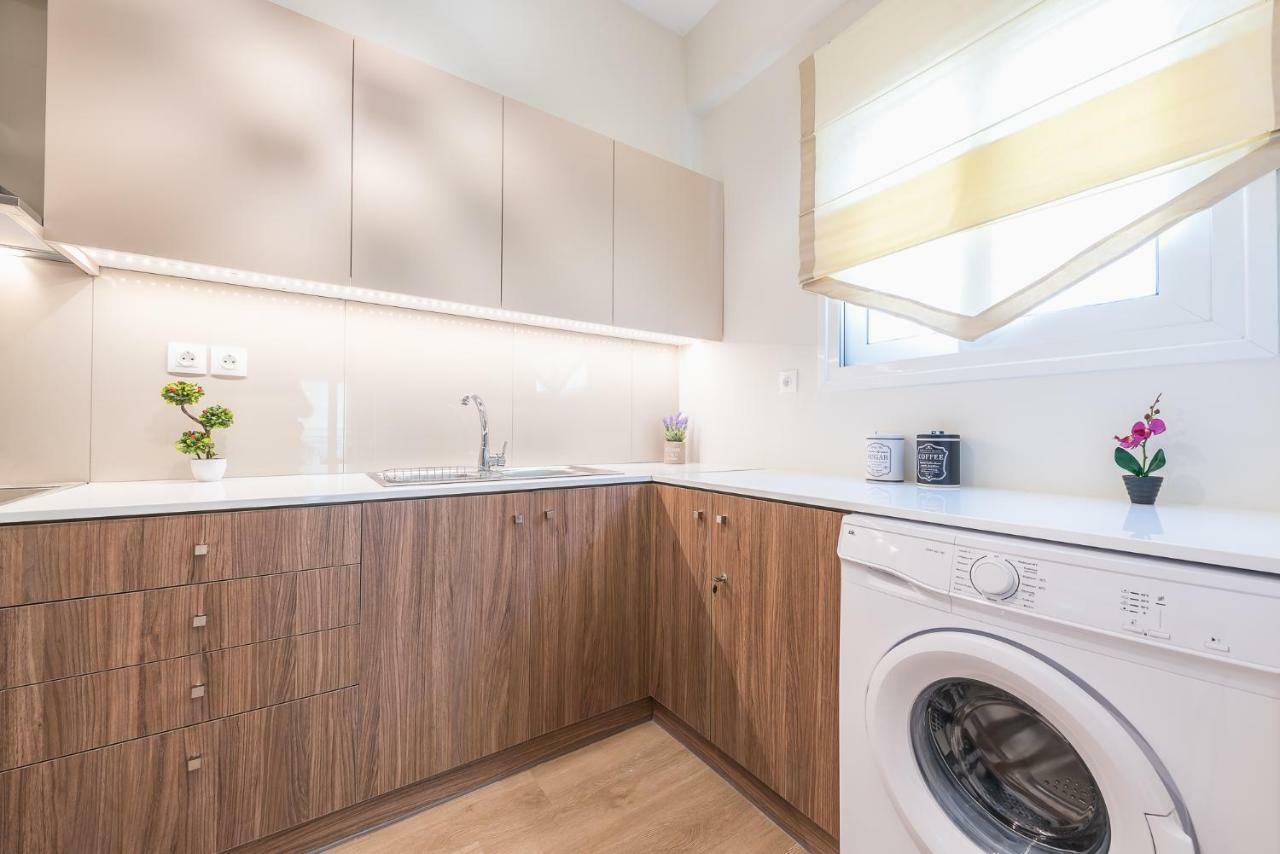 Exeptional Apartment Атина Екстериор снимка